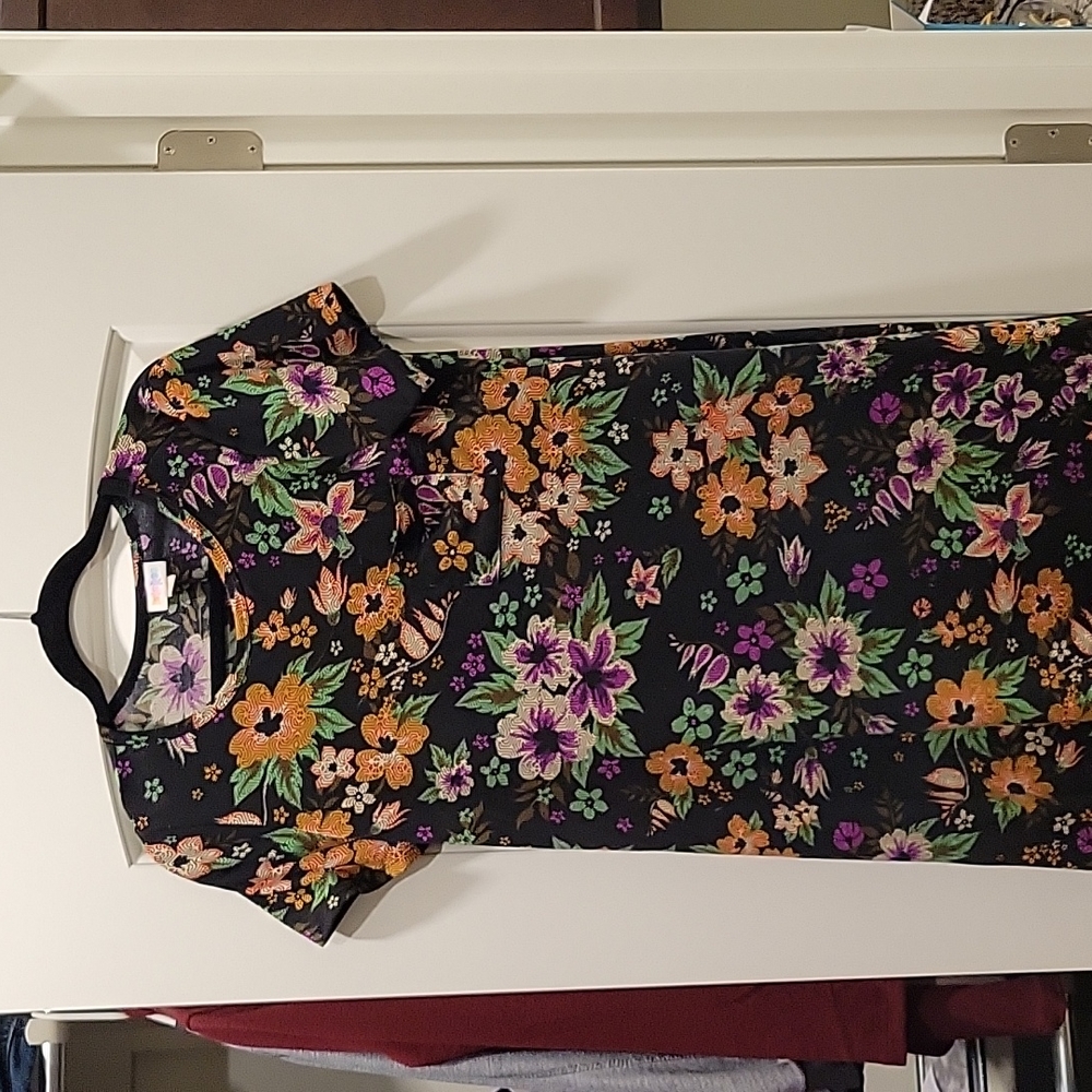 Lularoe Carly